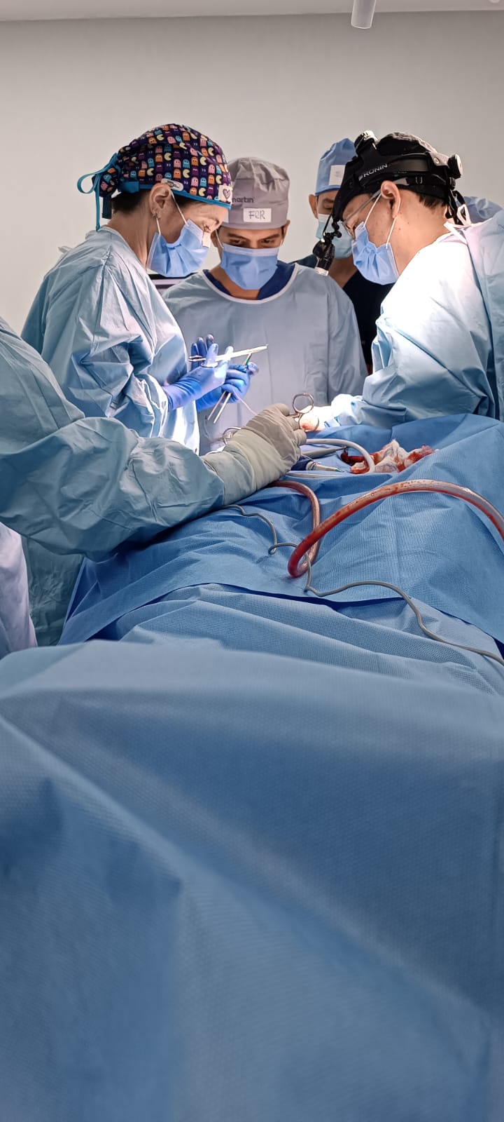 Ecuador realizó por primera vez procedimiento de distracción osteogénica en jornada médica junto a Operación Sonrisa